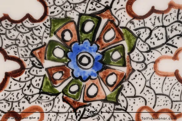 کاسه نقاشی زیر لعابی طرح ماهی درهم
