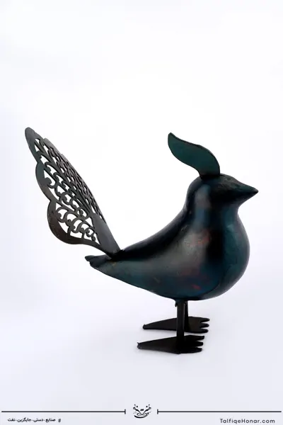پرنده تاج دار فولادی دم مشبک پاکوتاه  کد 001(10221)