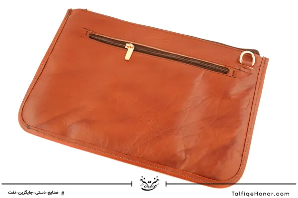 کیف پاسپورتی زنانه حیان