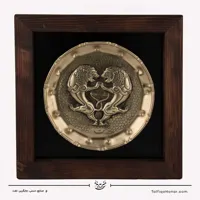 قاب قلم زنی برنجی طرح شیر براق سایز 36*36