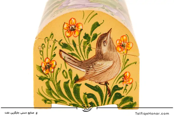 جعبه نقاشی زیرلاکی استخوان طلایی سایز 7