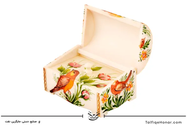  جعبه نقاشی زیرلاکی استخوان سفید سایز 7