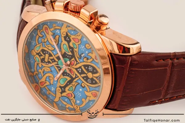 ساعت مچی مردانه صفحه نقاشی طرح شمسه با بند چرمی قهوه ای کروکدیل (10443)