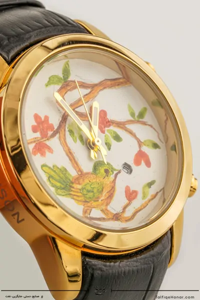  ساعت مچی زنانه صفحه برنج نگارگری گل و مرغ و بند چرم مشکی