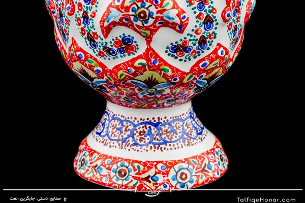 گلدان صراحی ترنج برجسته مینا کاری رنگ قرمز سایز 20(10604)