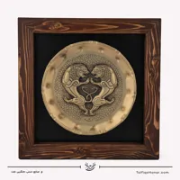قاب قلم زنی برنجی طرح شیر مات سایز 36*36