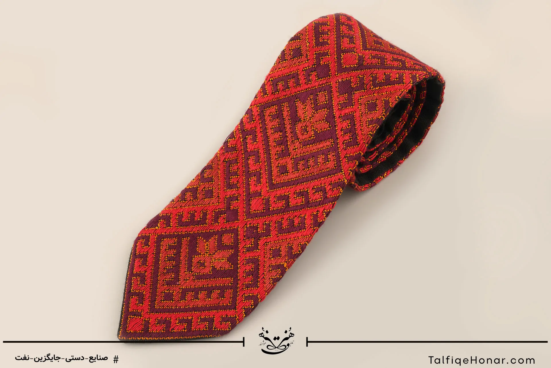 کراوات سوزن دوزی بلوچ طرح طاووس و گل سرخ کد003