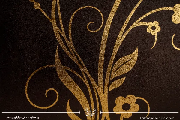  کیف چرم با چاپ طلایی سایز 10*30*30