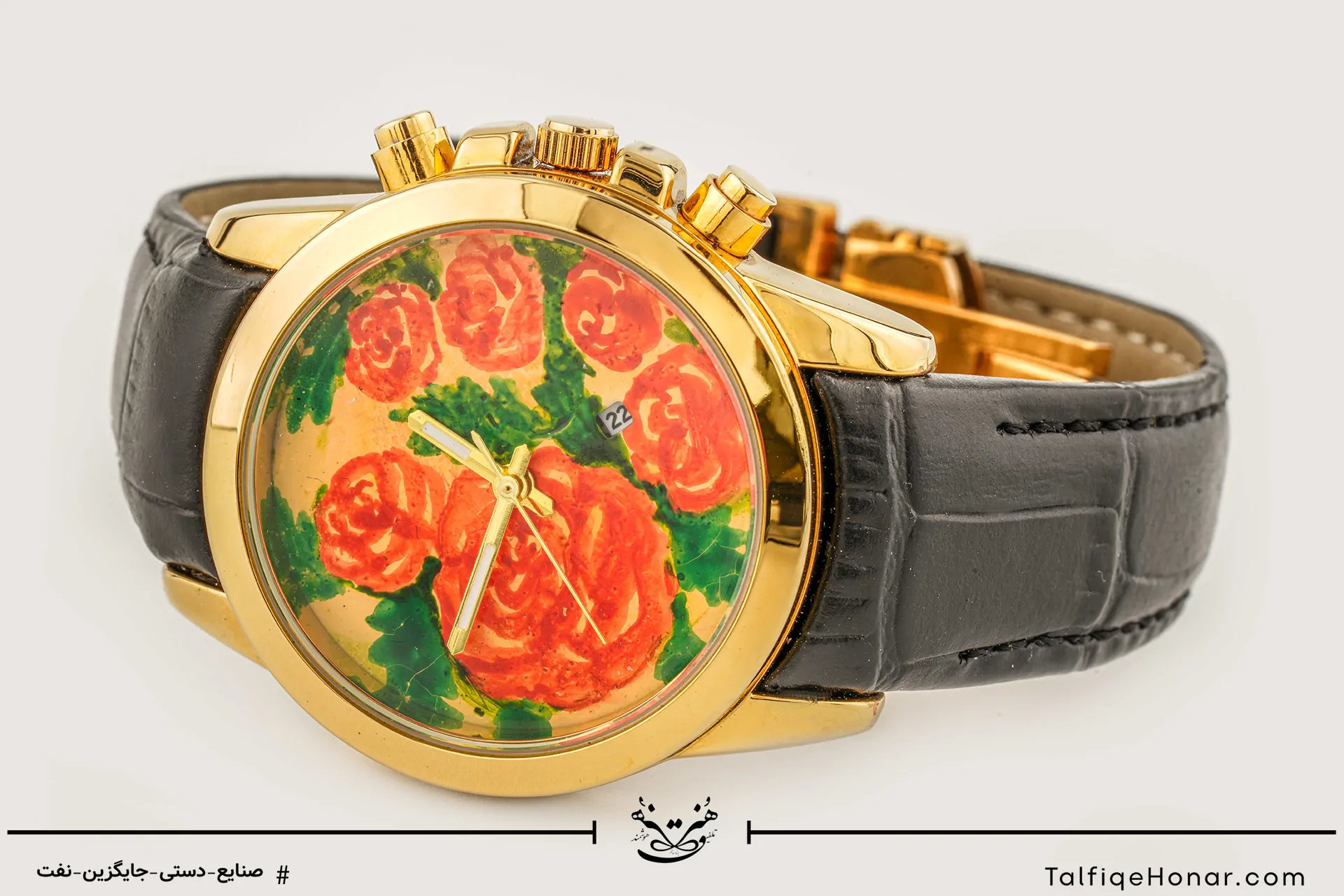  ساعت مچی زنانه صفح برنج نگار گری گل و بوته و بند چرم مشکی