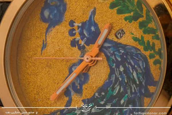  ساعت مچی زنانه صفحه نقاشی مرغ و بوته و بند چرم مشکی